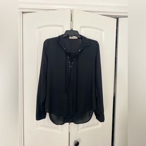 B Max black long sleeve blouse